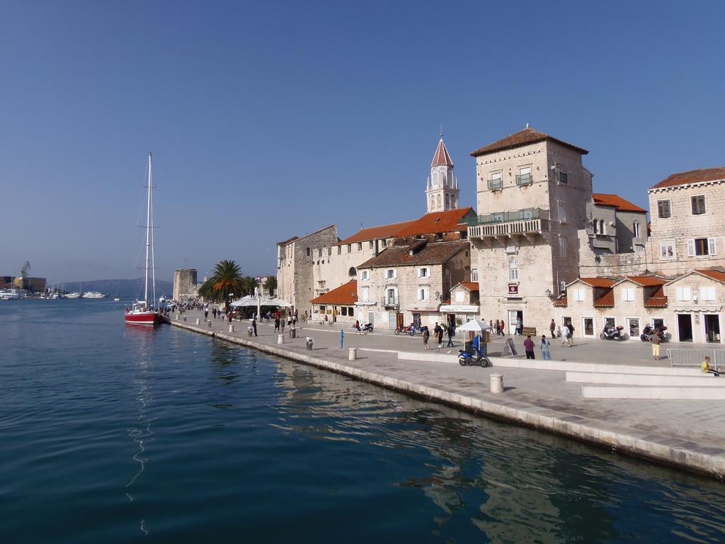 Apartment Z&E Trogir Eksteriør bilde