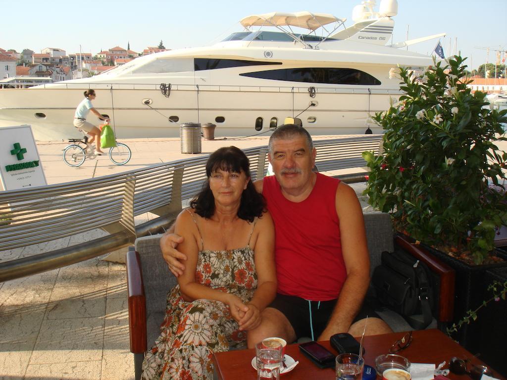 Apartment Z&E Trogir Eksteriør bilde