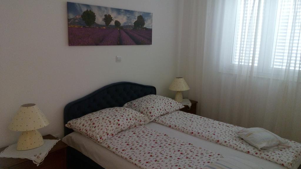 Apartment Z&E Trogir Eksteriør bilde